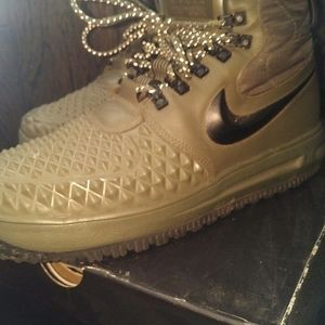 Air force 1 boots
